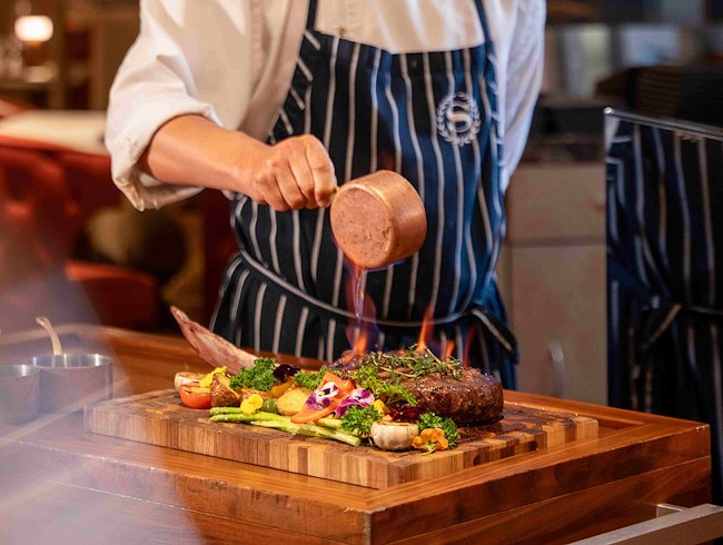 tomahawk, live cooking, chef, the grill, beef